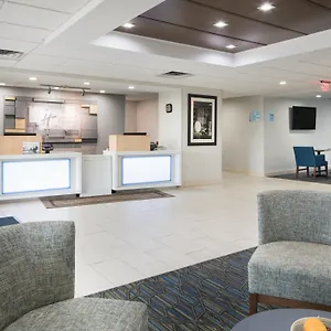 Express Northeast By Ihg 2* Louisville